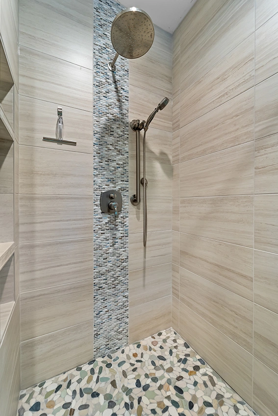 Natural-Home-with-Timber-39 - Botany Bay Pebble Floor and Mosaic Accent Panel