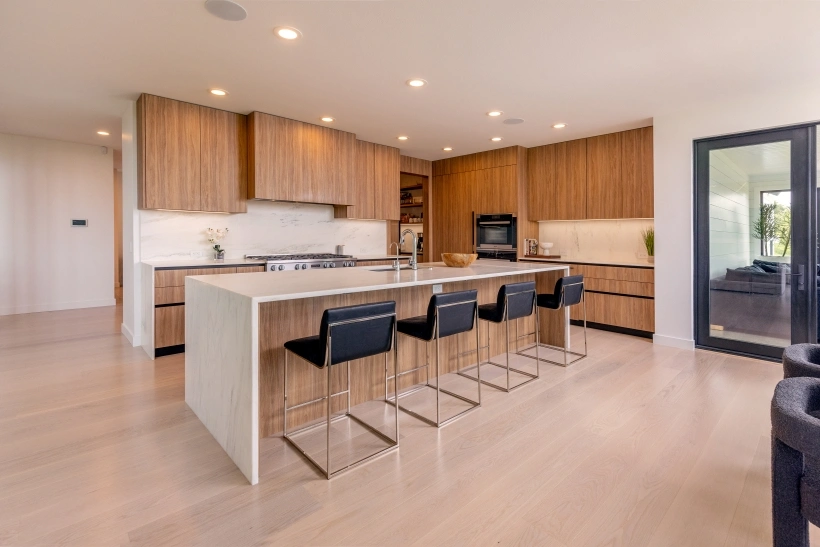 Kitchen-Parade-of-homes