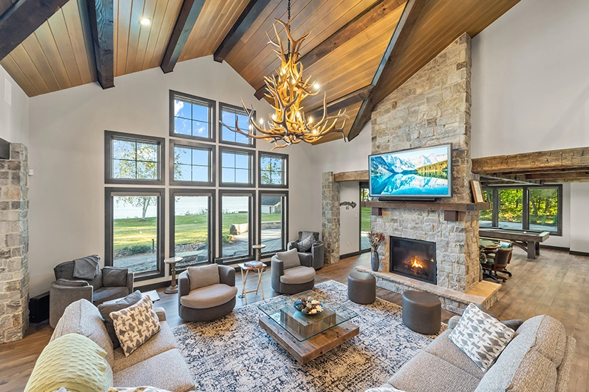 Natural-Home-with-Timber-32 - Vaulted Ceiling with Timber Beams