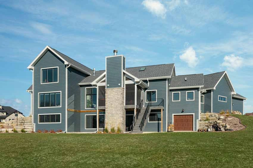 traditional-home-waunakee1 - Back View
